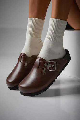 Zapatos Zuecos Mules Birk Bajos Marrón Chocolate Con Hebilla