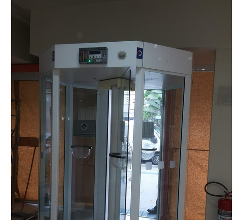 Porta Giratória Ieco Com Detector De Metais (Usado)