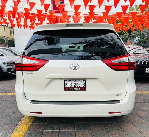 Toyota Sienna 3.5 Xle At