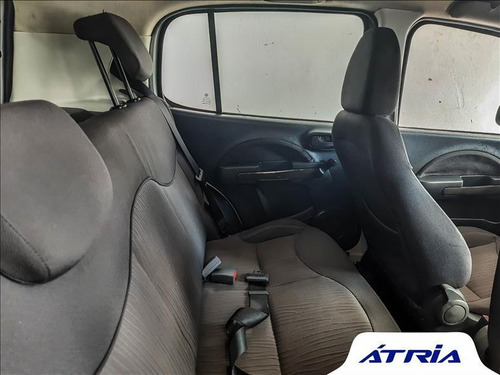 Imagem 6 de 8 de Fiat Uno 1.4 Way 8v