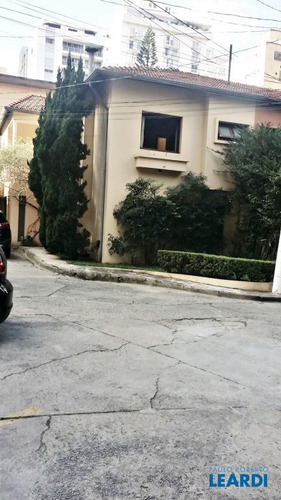 Imagem 1 de 15 de Casa De Vila - Jardim América - Sp - 578090