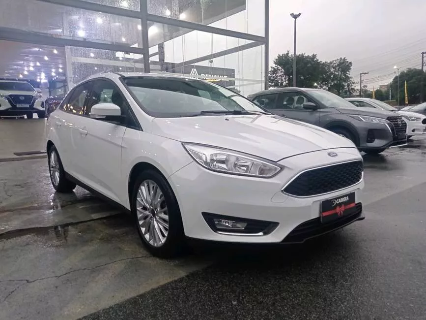 Ford Focus 2.0 SE FASTBACK 16V FLEX 4P POWERSHIFT