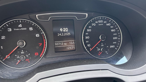 Audi Q3 1.4 TFSI AMBIENTE
