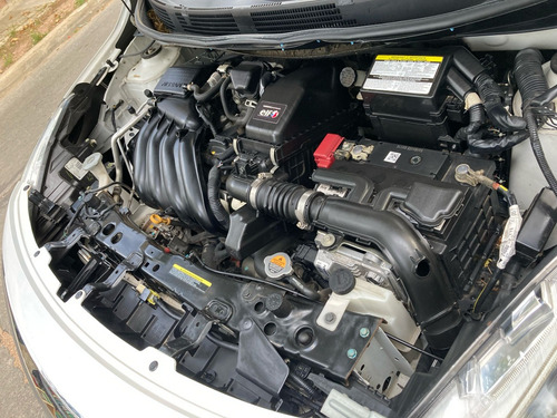 Nissan Versa 1.6 Drive At