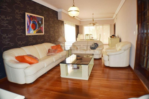 Imagen 2 de 15 de Casa En Venta En Ramos Mejia Centro