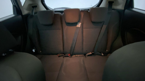 Imagen 23 de 25 de Ford Fiesta Hatchback 1.6