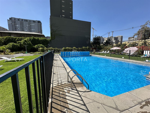 Departamento 49 M2. / Piscina/ Sala De Eventos / Gimnasio /