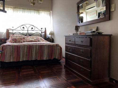 Alquiler Penthouse Dúplex 4 Dormitorios Terraza Cerrada Con Parrillero En Pocitos