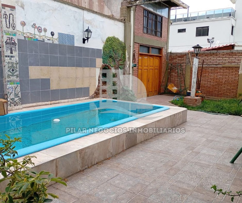Vendo Casa En Zona Centro De Godoy Cruz - Mendoza