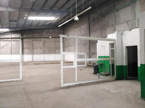 Imagen 2 de 7 de Bodega Comercial En Renta Flores Del Valle
