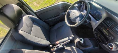 Kia K2500 C/ Caja. Impecable