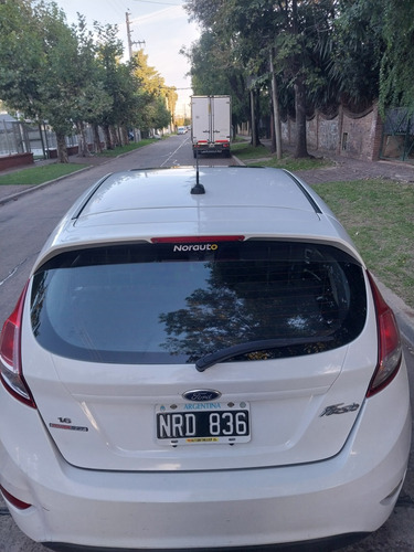 Ford Fiesta 1.6l se plus powershift
