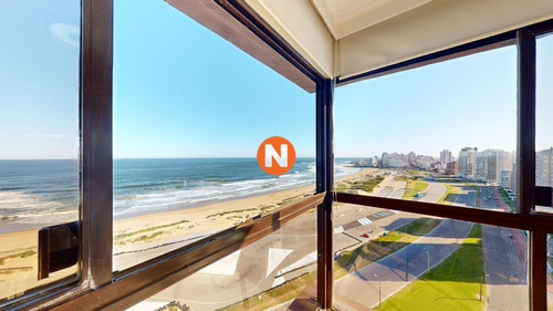 Venta Apartamento En Torre Cristal, 3 Suites, Reciclado, Playa Brava, Punta Del Este.