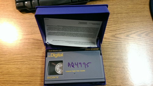 Sony Digital Betacam Video Cassette Tape 32 Minute Small Ttq