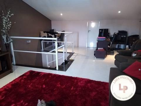 Casa Com 3 Dormitórios À Venda, 162 M² Jardim Caxambu - Jundiaí/sp - Ca0235