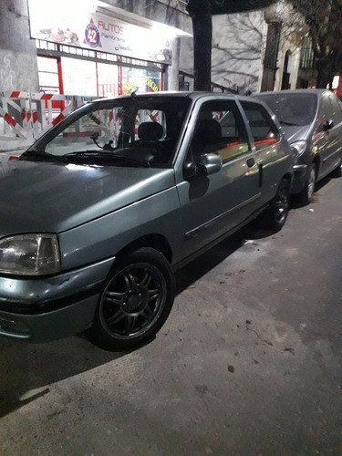 Imagen 3 de 12 de Renault Clio 1998 1.9 Rl