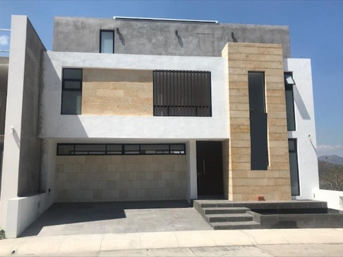 Imagen 1 de 12 de Casa Sola En Venta Lindavista Tres Marias