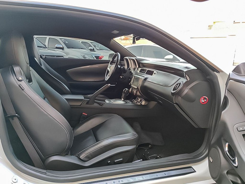 Imagem 11 de 15 de Chevrolet Camaro 6.2 Ss Coupé V8 2013