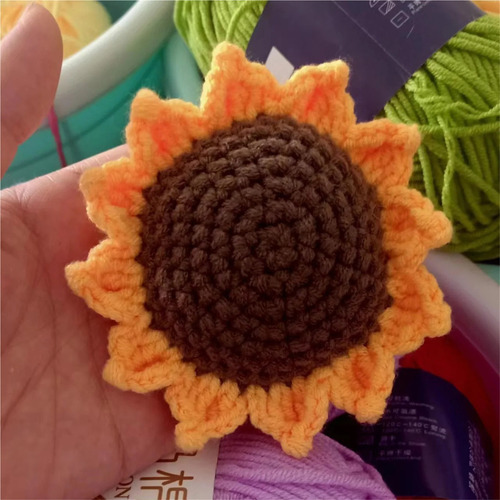 3 Piezas De Ganchillo Con Forma De Cabeza De Girasol Y Sonri