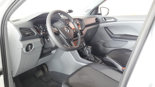 Imagen 10 de 11 de Volkswagen T-cross 2020
