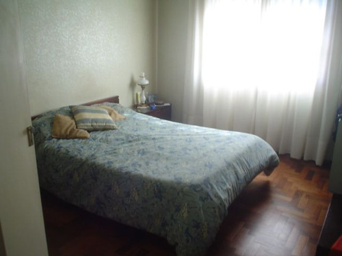 Imagen 13 de 17 de Amplio Chalet En Excelente Zona En La Ciudad
