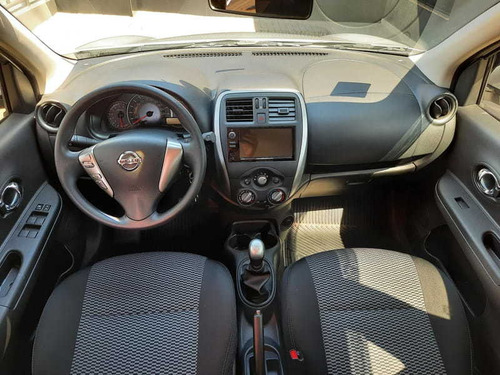 Nissan March 16sv