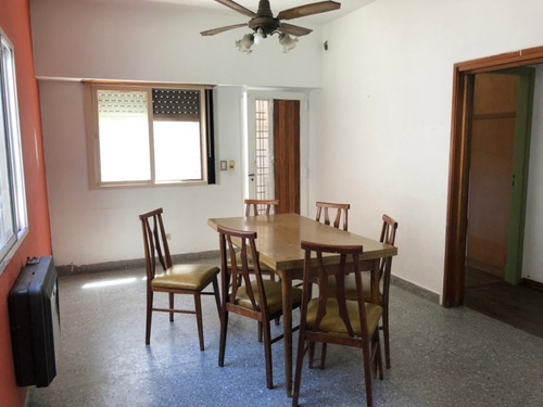 Imagen 2 de 11 de Casa Ph En Alquiler En Villa Dominico