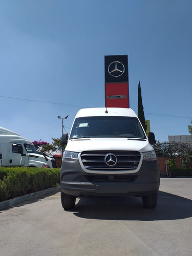 Imagen 1 de 9 de Sprinter Xl 516 Turismo Vip Mod. 2022