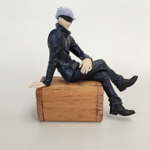 Boneco Satoru Gojo Jujutsu Kaisen + Caixa De Madeira