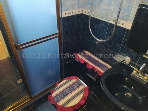 Imagen 19 de 25 de 22-6319 Mv. Apartamento En Venta Pent-house Urb. Campo Alegre, Turmero.