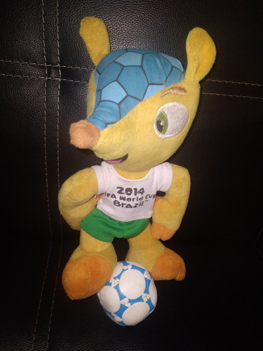  Fuleco Mascota Brasil 2014, Peluche