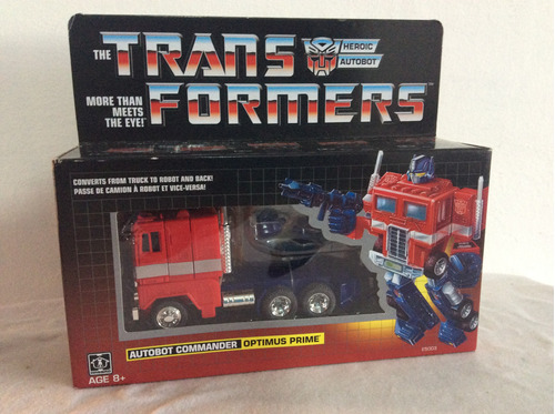 Transformers G1 Optimus Prime Walmart Exclusive 2019 Nuevo