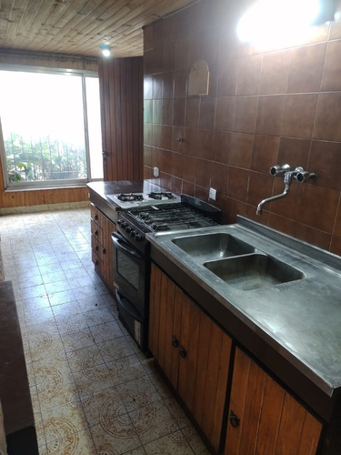 Casa Nn Alquiler Para Uso Profesional/ Comercial - Oficinas