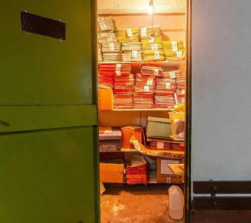 Imagen 9 de 14 de Venta Cochera Grande Cubierta - Edificio Categoría - Seguridad 24 Hs - Retiro