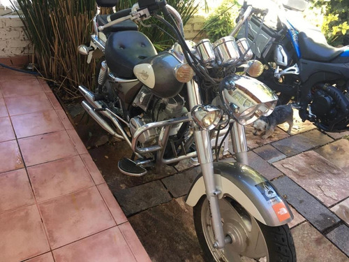 Moto Maverik Halley