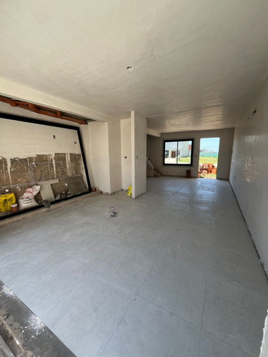 Vendo Duplex En Construcción | Docta Av | 2 Dorm.