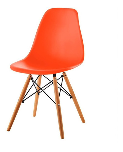 Sillas Eames En Plastico Con Patas De Madera De Haya 