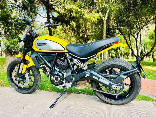 Ducati Scrambler Icon, Como Nueva Solo 3.000 Km!!!