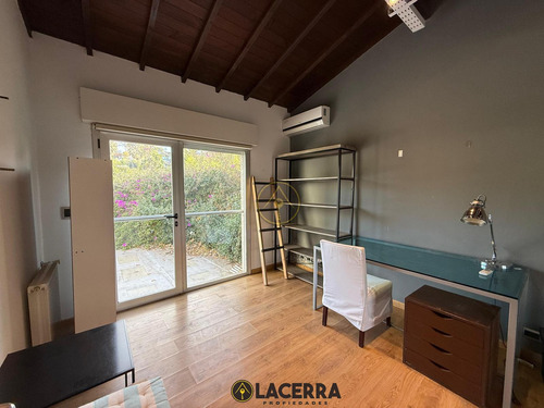 Venta De Casa En El Bajo De San Isidro