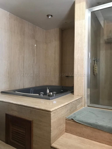 Imagen 10 de 20 de Apartamento En Alquiler Urb. Los Naranjos De Las Mercedes