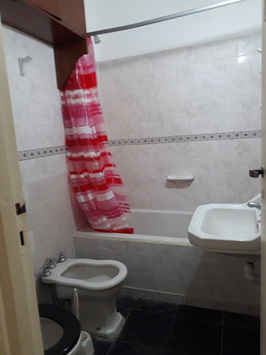 Imagen 5 de 8 de Departamento 2 Ambientes En Venta Mar Del Plata