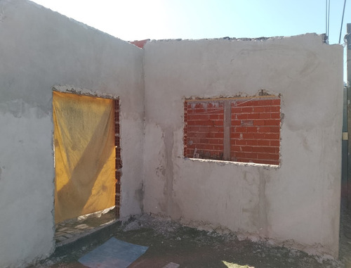 Amplia Casa En Venta Dueño Directo En Florencio Varela