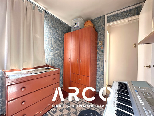 Casa En Venta De 4 Dorm. En Marathon. Macul