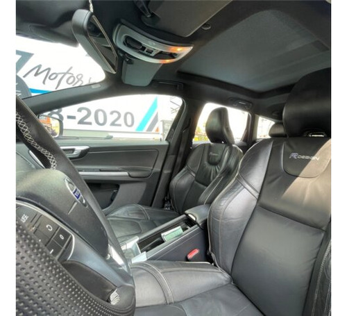 Volvo XC60 2.0 T5 RD TURBO GASOLINA 4P AUTOMÁTICO