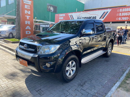 Toyota Hilux 2.5 Cab. Dupla 4x4 4p