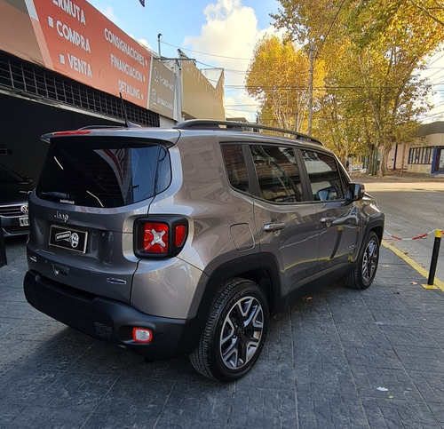Imagen 7 de 15 de Jeep Renegade 2019 1.8 Longitude At6