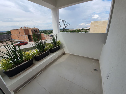 Imagen 24 de 30 de Casa En Venta Alto Lago
