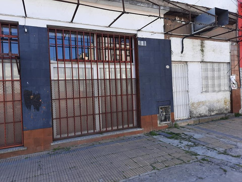 Local - Lanús Este