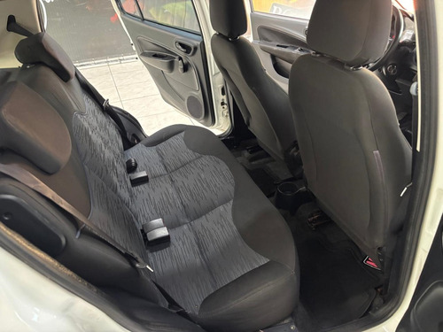 Fiat Uno 1.0 FIREFLY FLEX ATTRACTIVE 4P MANUAL