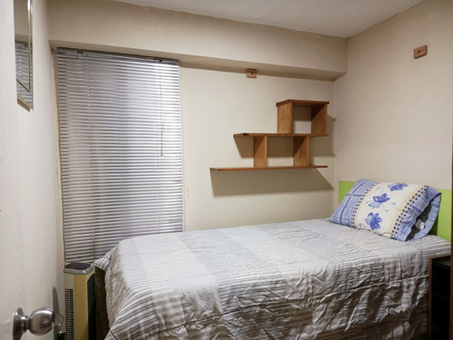 Habitación Para Caballero Colinas D La California Macaracuay